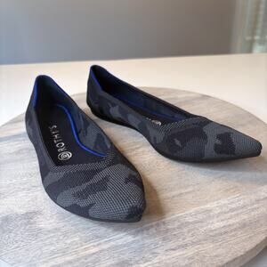 Rothy’s The Point Flats Camo Black Knit Shoes Flats Blue Trim Size US Size 9.5